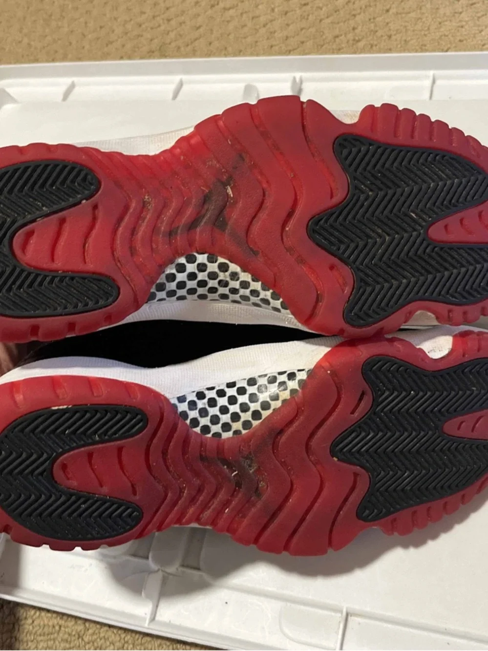 Nike Air Jordan 11 Retro High Bred (2019) Men's Size 8 Pre-owned 378037-061